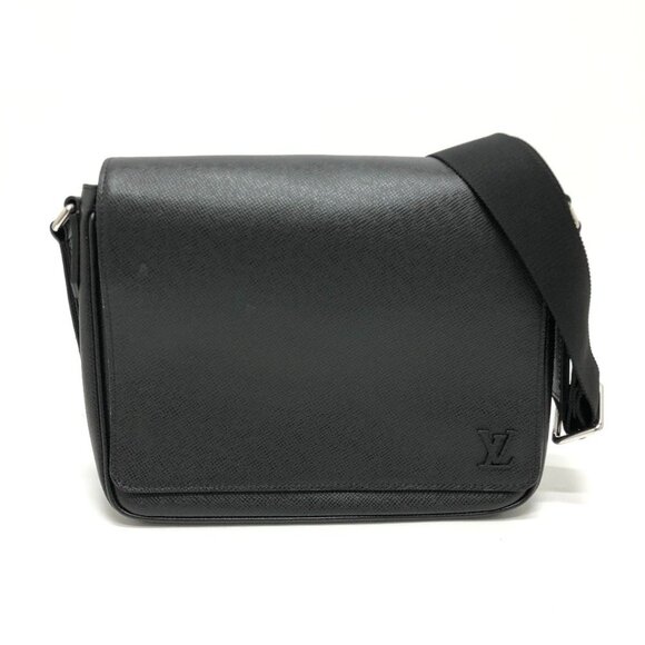 LOUIS VUITTON Black Leather Shoulder Bag - Picture 1 of 14